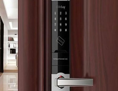 太白24小时上门开锁公司